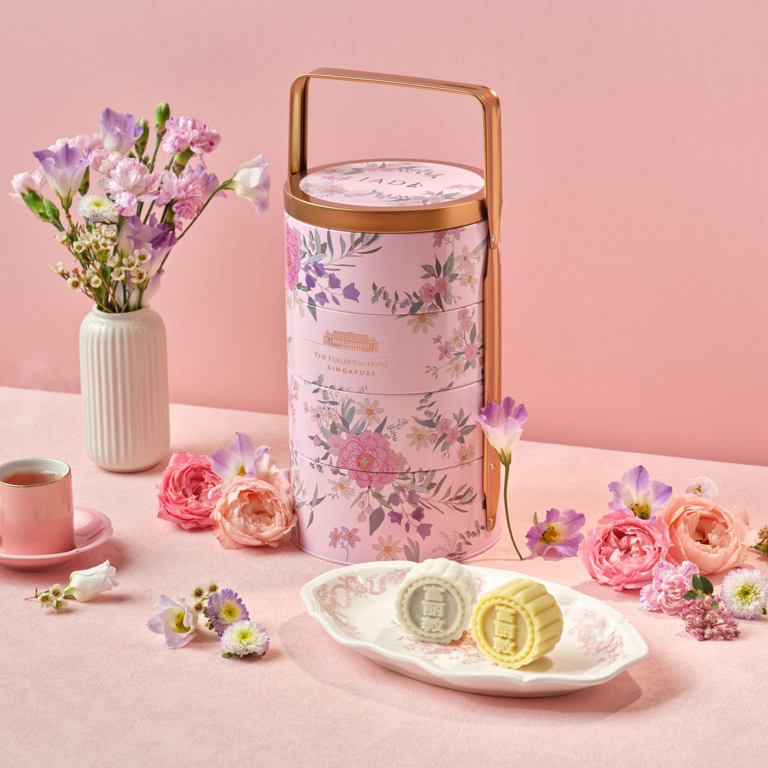 The Clifford Pier Snow Skin Mooncake Tingkat 8pcs