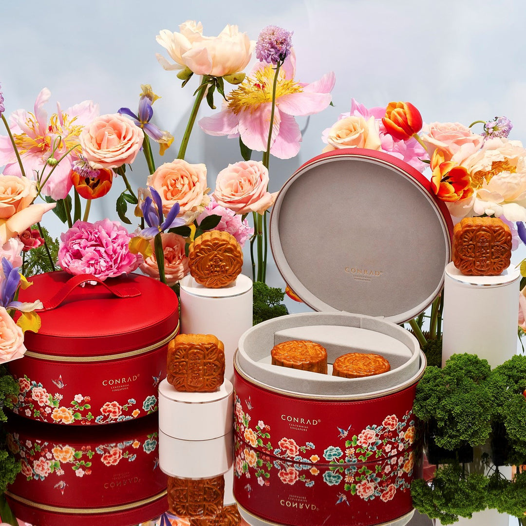 Conrad Centennial Singapore Traditional Golden Peony Baked Treasures Mooncake (1pc per flavor)