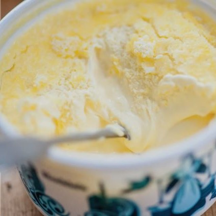 Rodda's Cornish Clotted Cream 227g [ August 2024]