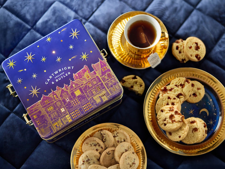 C&B Night Before Christmas | Teatime Selection Light-Up Tin 390g  [4074]