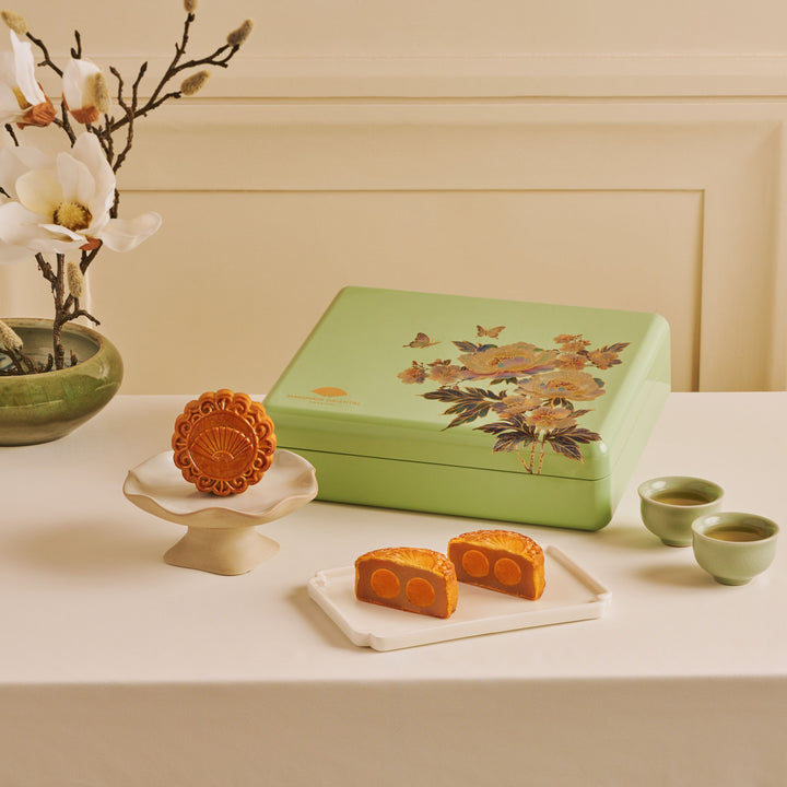 Mandarin Oriental Singapore Low Sugar White Lotus Paste with Double Yolk - 4pcs