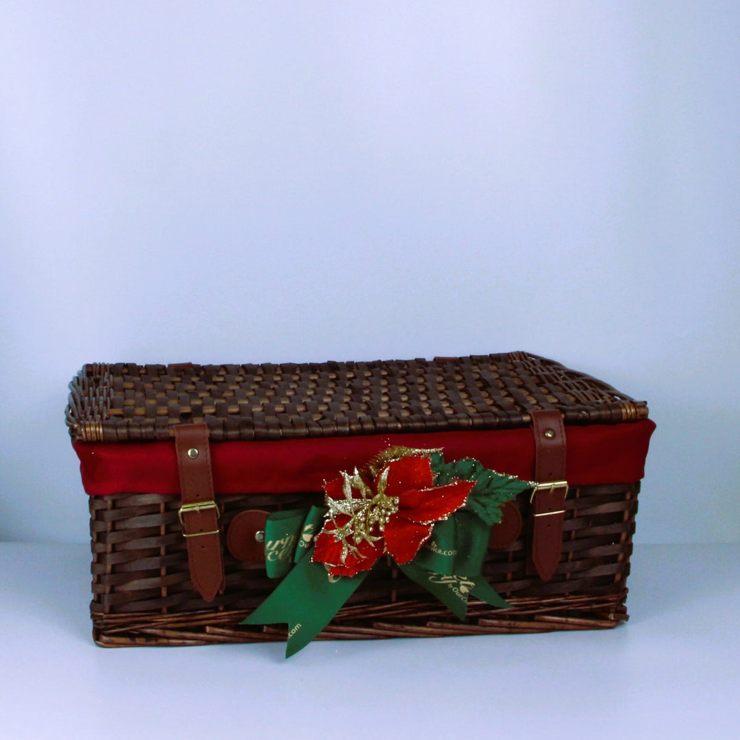 Dark Brown Willow Chest with Red Cloth [Extra Large] * 20-30 Items 43cm(L) x 30cm(W) x 15cm(H)