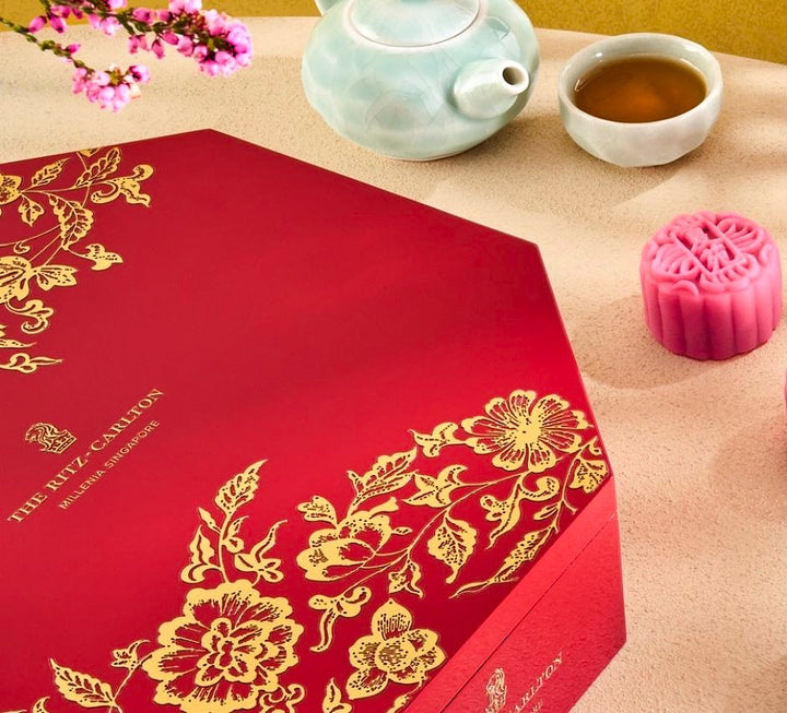 The Ritz-Carlton, Millenia Singapore Assorted Mini Snowskin Mooncakes (8pcs)