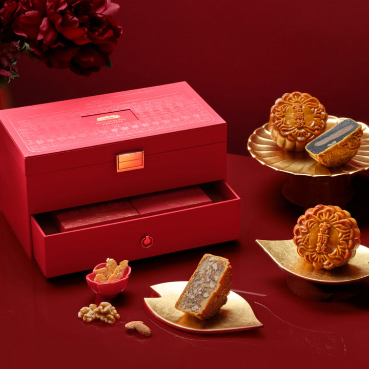 The Fullerton Low Sugar White Lotus Seed Paste with Single Yolk Baked Mooncake (4 Pieces)