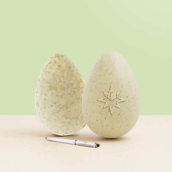 Domori White Chocolate and Pistachio Grains Easter Egg - 230g [ 20/3/2025]