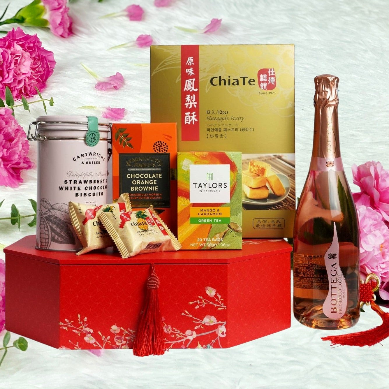 CNY Spring Hamper (RB1) – Gourmet Grocery OurChoice for Food & Gifts
